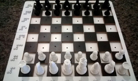 Saiba como é um jogo de xadrez entre cegos